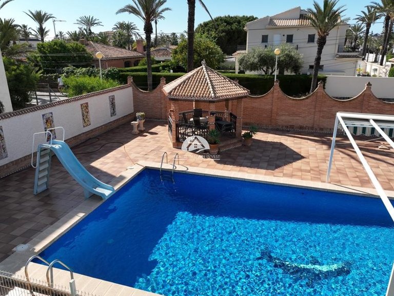 Villa for Sale in Cabo roig Orihuela Costa, Alicante 6