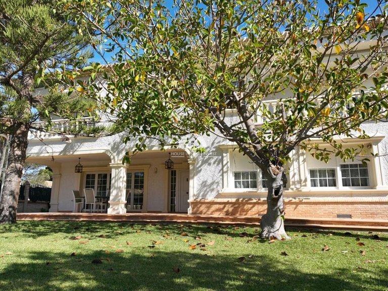 Villa for Sale in Cabo roig Orihuela Costa, Alicante 10