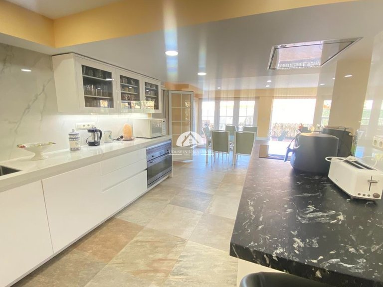 Villa for Sale in Cabo roig Orihuela Costa, Alicante 33