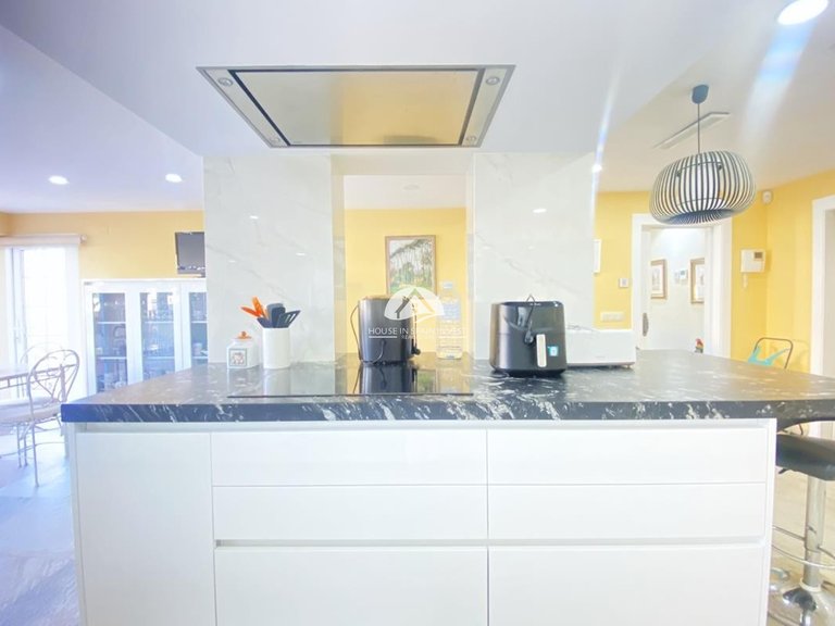 Villa for Sale in Cabo roig Orihuela Costa, Alicante 35