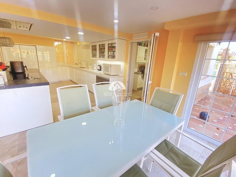 Villa for Sale in Cabo roig Orihuela Costa, Alicante 36