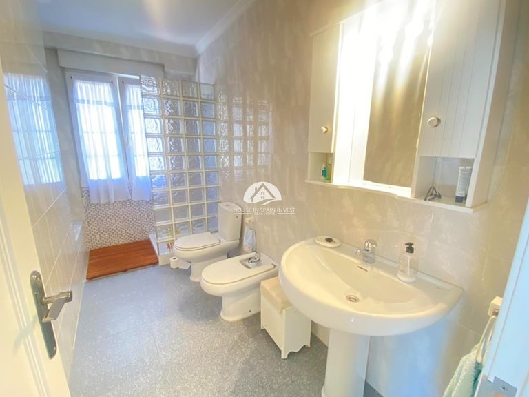 Villa for Sale in Cabo roig Orihuela Costa, Alicante 39