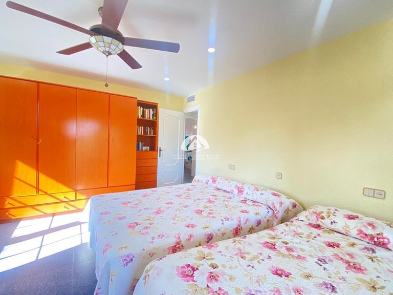 Villa for Sale in Cabo roig Orihuela Costa, Alicante 46