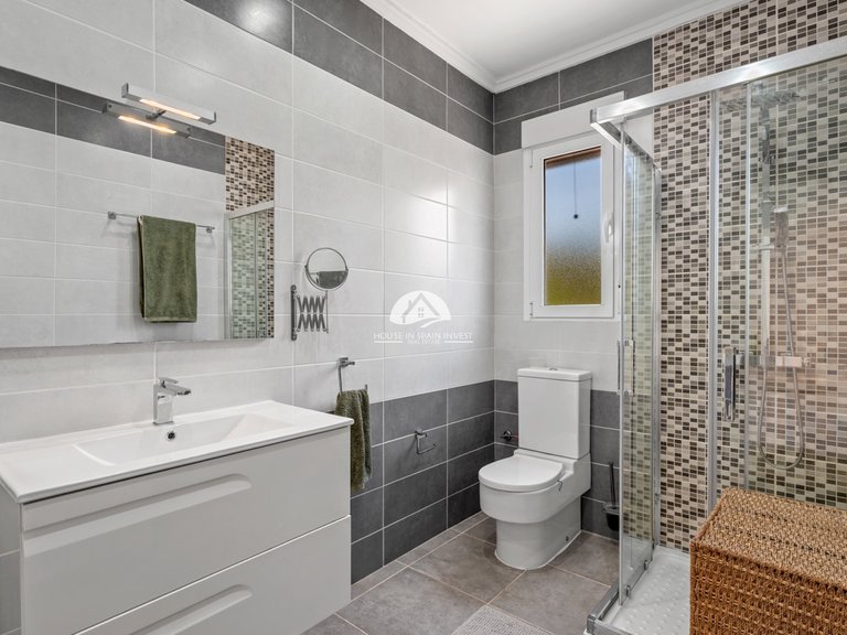 Villa for Sale in Rojales Rojales - Ciudad Quesada, Alicante 19