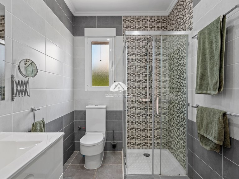 Villa for Sale in Rojales Rojales - Ciudad Quesada, Alicante 20