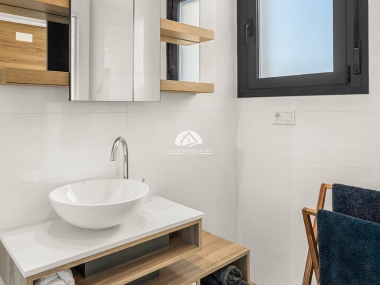 Villa for Sale in Ciudad Quesada Rojales - Ciudad Quesada, Alicante 14
