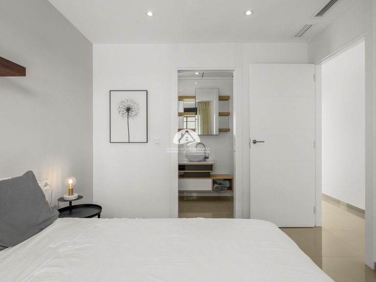 Villa for Sale in Ciudad Quesada Rojales - Ciudad Quesada, Alicante 22