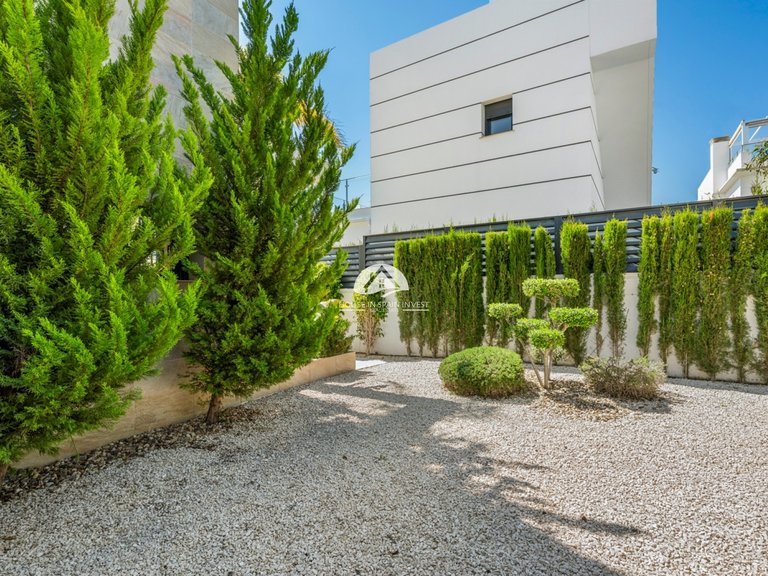 Villa for Sale in Ciudad Quesada Rojales - Ciudad Quesada, Alicante 33