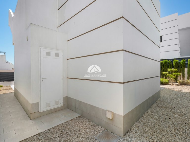 Villa for Sale in Ciudad Quesada Rojales - Ciudad Quesada, Alicante 34