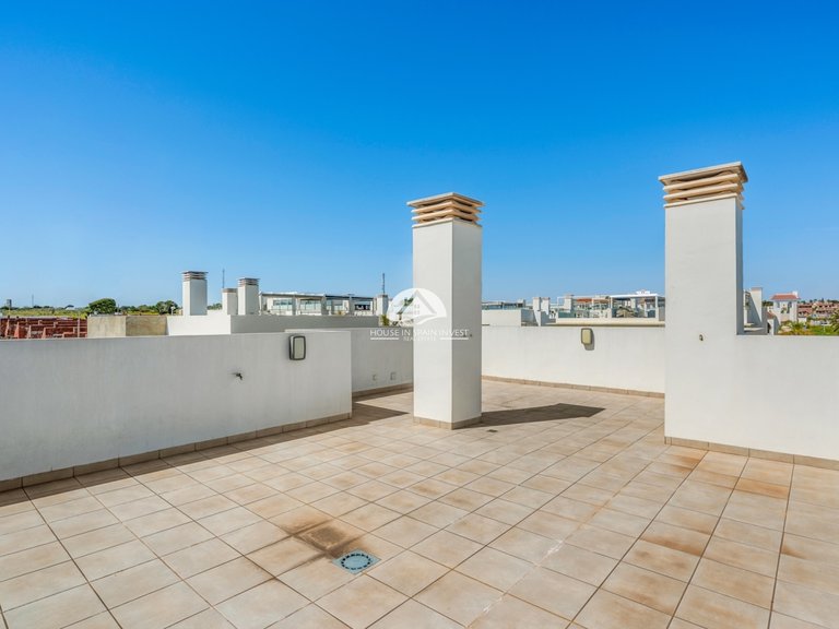 Villa for Sale in Ciudad Quesada Rojales - Ciudad Quesada, Alicante 37
