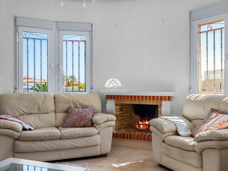 Villa for Sale in Ciudad Quesada Rojales - Ciudad Quesada, Alicante 5