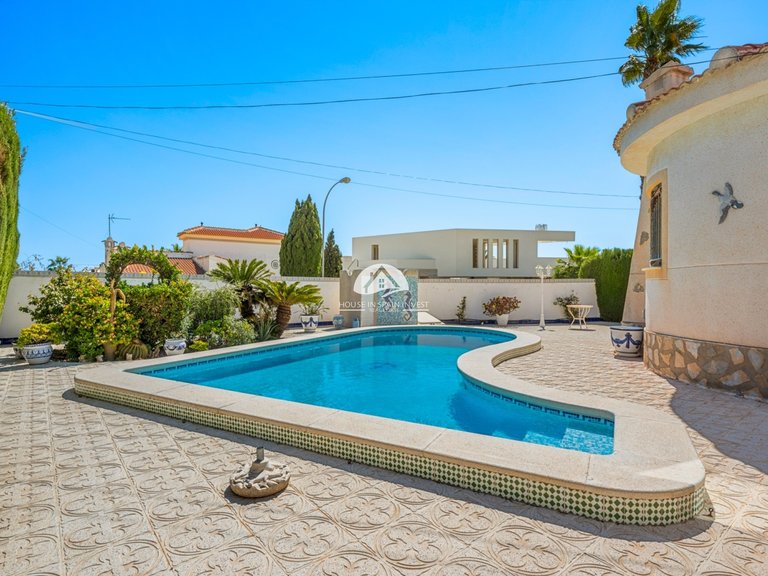 Villa for Sale in Ciudad Quesada Rojales - Ciudad Quesada, Alicante 27
