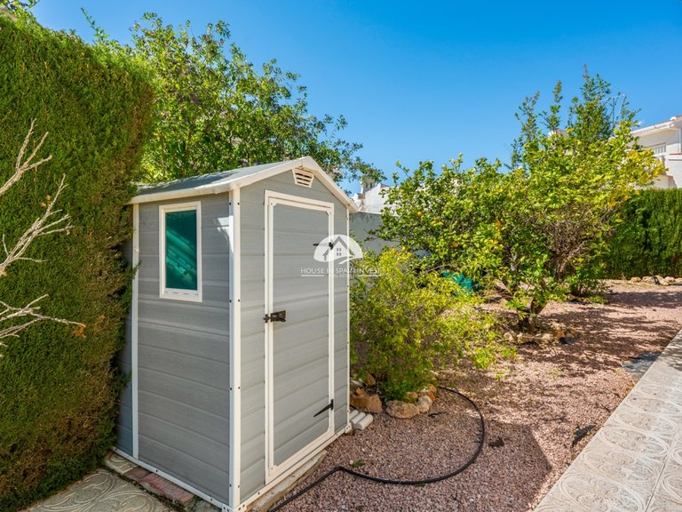 Villa for Sale in Ciudad Quesada Rojales - Ciudad Quesada, Alicante 28