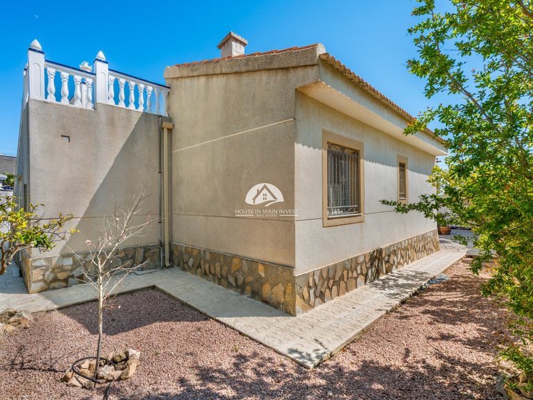Villa for Sale in Ciudad Quesada Rojales - Ciudad Quesada, Alicante 29