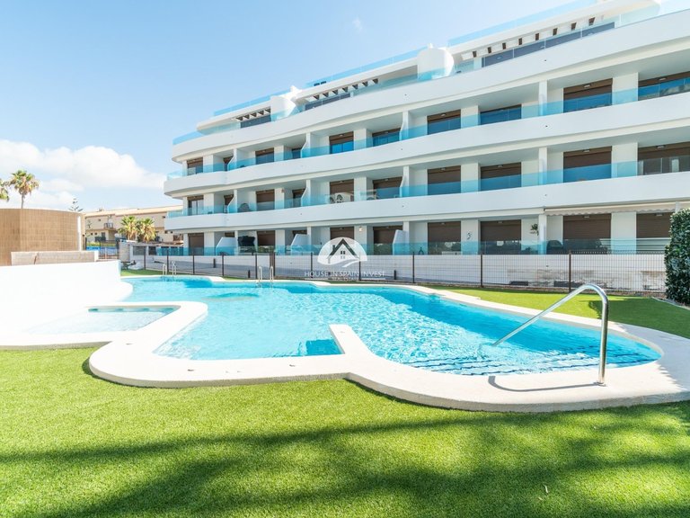 Apartment for Sale in Playa Flamenca Orihuela Costa, Alicante 30