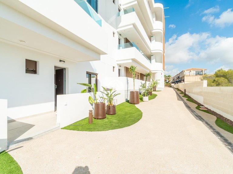 Apartment for Sale in Playa Flamenca Orihuela Costa, Alicante 35