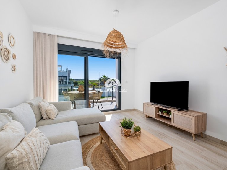 Apartment for Sale in San Miguel de Salinas San Miguel De Salinas, Alicante 2