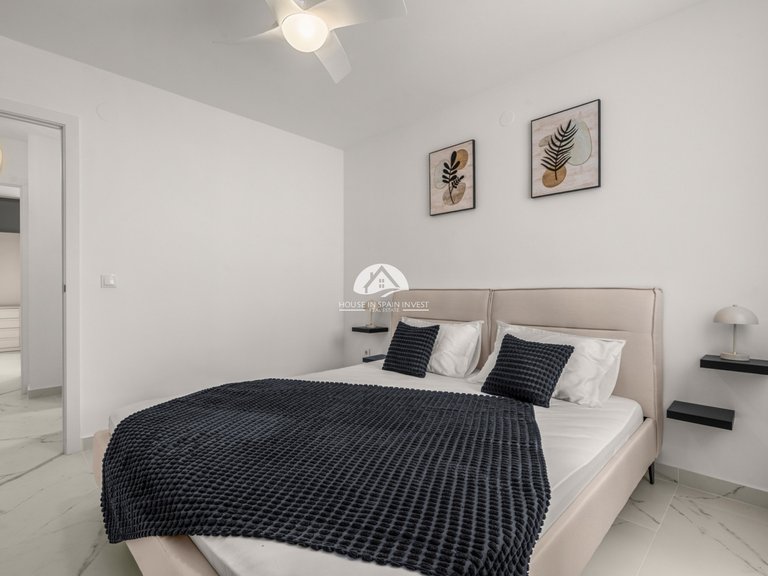 Apartment for Sale in Playa del Cura Torrevieja, Alicante 19