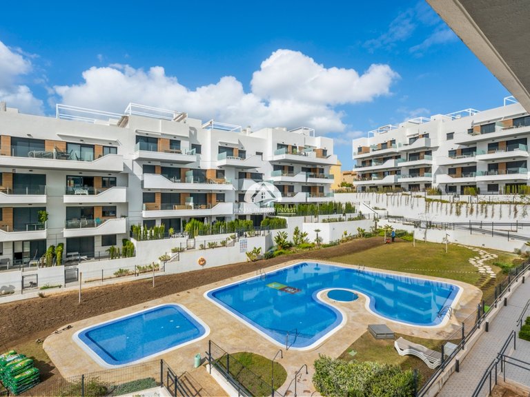 Apartment for Sale in Villamartín - Las Filipinas Orihuela Costa, Alicante 2