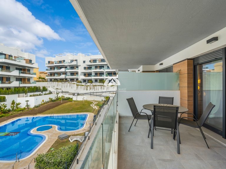 Apartment for Sale in Villamartín - Las Filipinas Orihuela Costa, Alicante 1