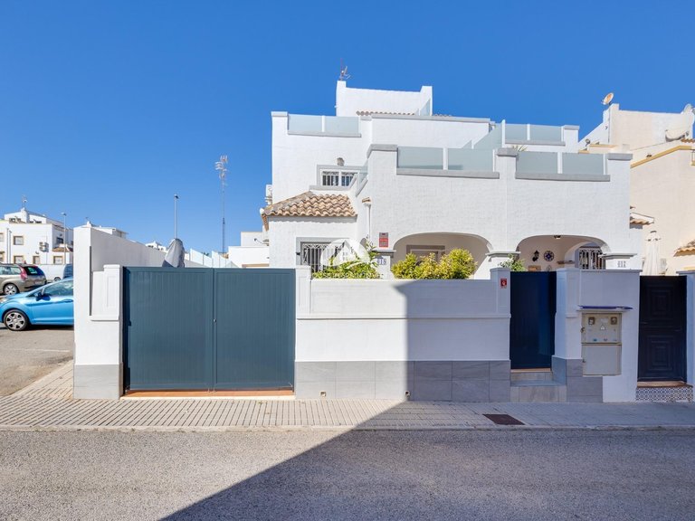Town House for Sale in Los Altos Orihuela Costa, Alicante 2