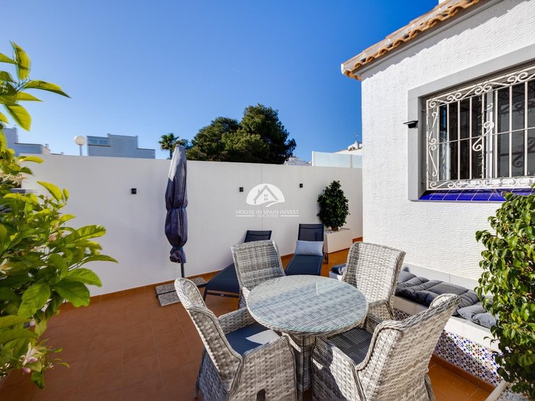 Town House for Sale in Los Altos Orihuela Costa, Alicante 8