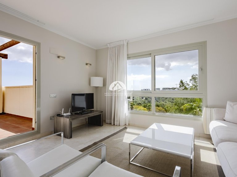 Penthouse for Sale in Las Colinas Golf Orihuela Costa, Alicante 7