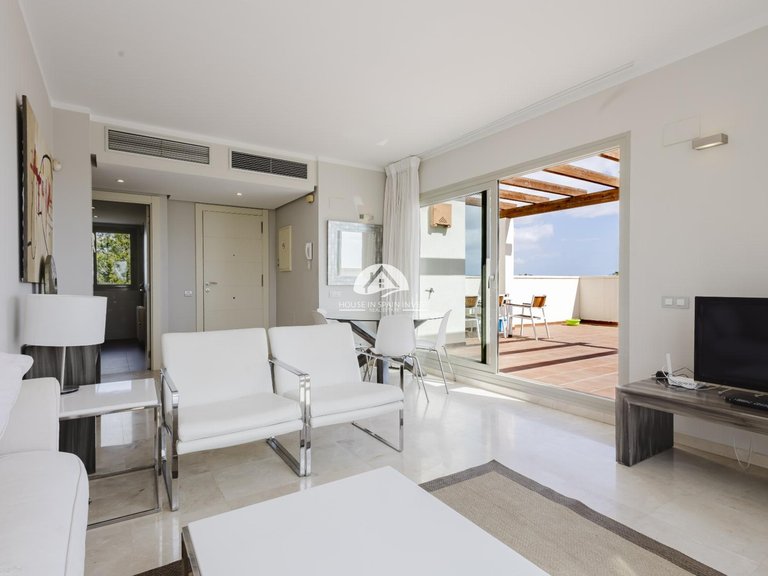 Penthouse for Sale in Las Colinas Golf Orihuela Costa, Alicante 9