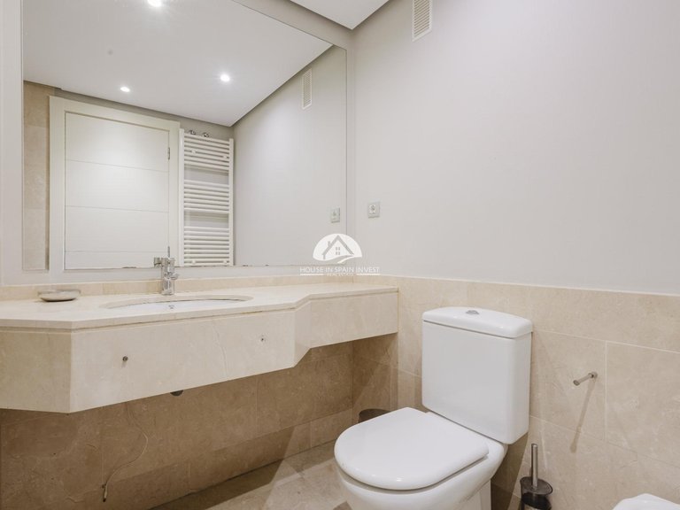 Penthouse for Sale in Las Colinas Golf Orihuela Costa, Alicante 22