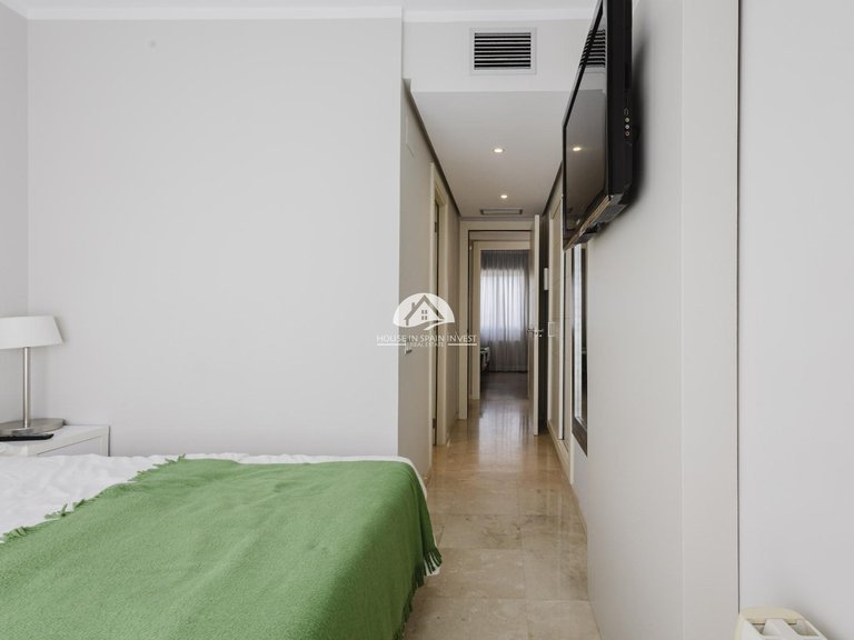 Penthouse for Sale in Las Colinas Golf Orihuela Costa, Alicante 24