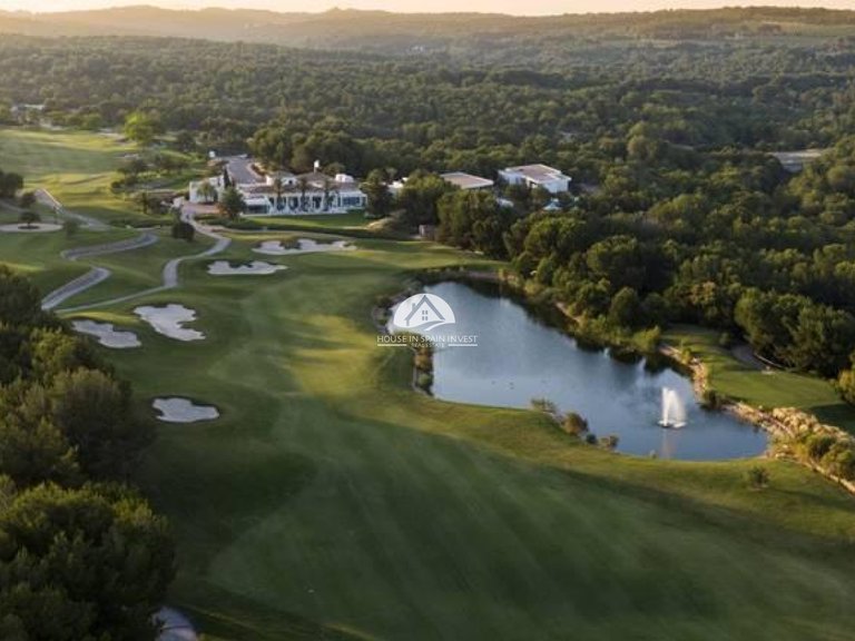 Penthouse for Sale in Las Colinas Golf Orihuela Costa, Alicante 34