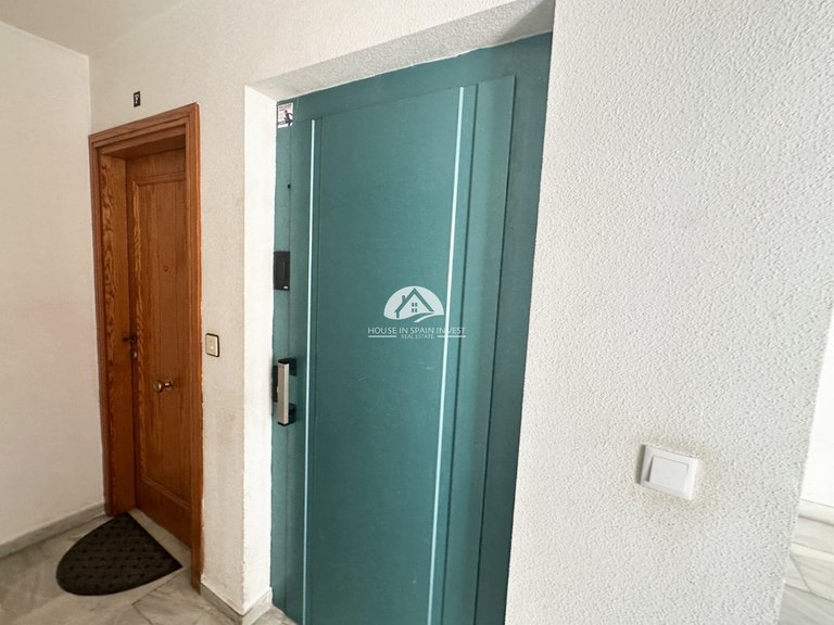 Apartment for Sale in Centro Torrevieja, Alicante 18