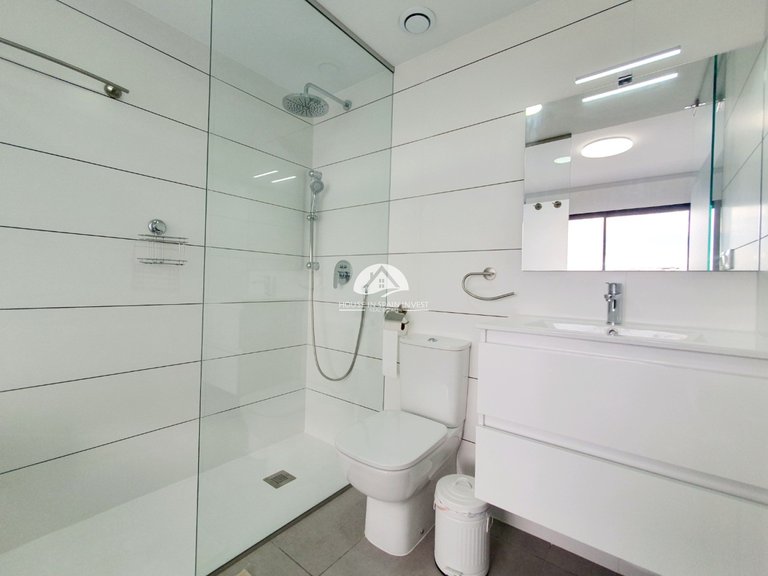 Apartment for Sale in Villamartín - Las Filipinas Orihuela Costa, Alicante 9