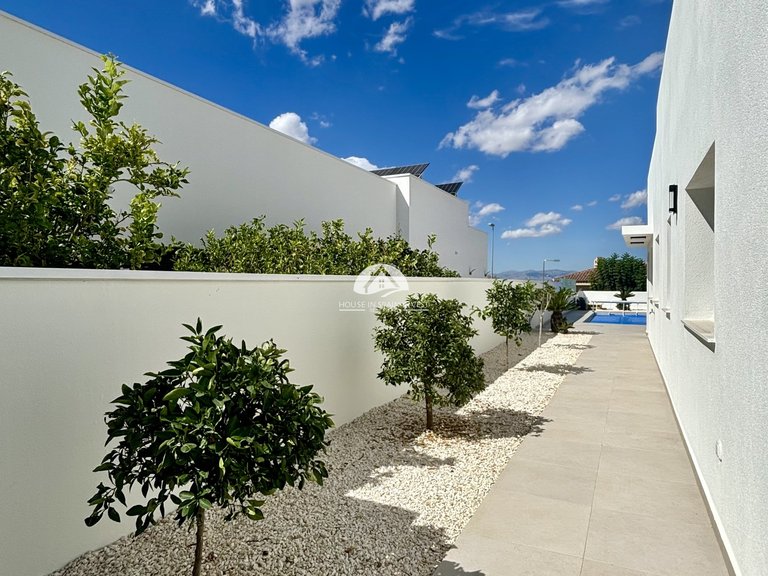 Villa for Sale in Benijofar Benijofar, Alicante 4