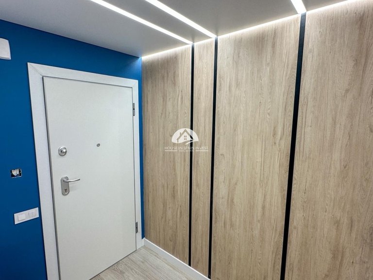 Apartment for Sale in El Acequión - Los Náufragos Torrevieja, Alicante 24