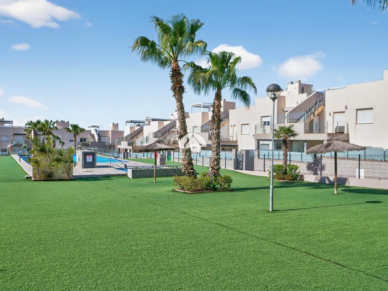 Apartment for Sale in Aguas Nuevas - Sector 25 Torrevieja, Alicante 25