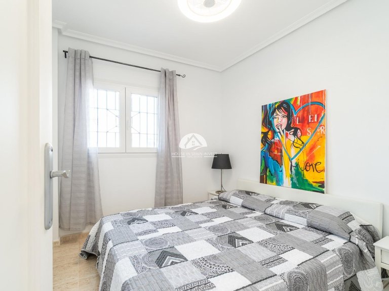 Villa for Sale in Playa Flamenca Orihuela Costa, Alicante 14