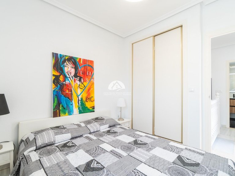 Villa for Sale in Playa Flamenca Orihuela Costa, Alicante 15