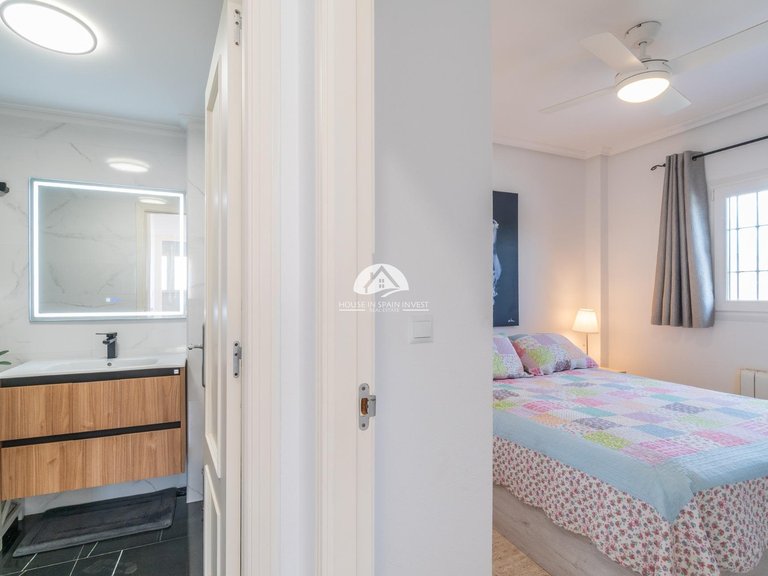 Villa for Sale in Playa Flamenca Orihuela Costa, Alicante 17