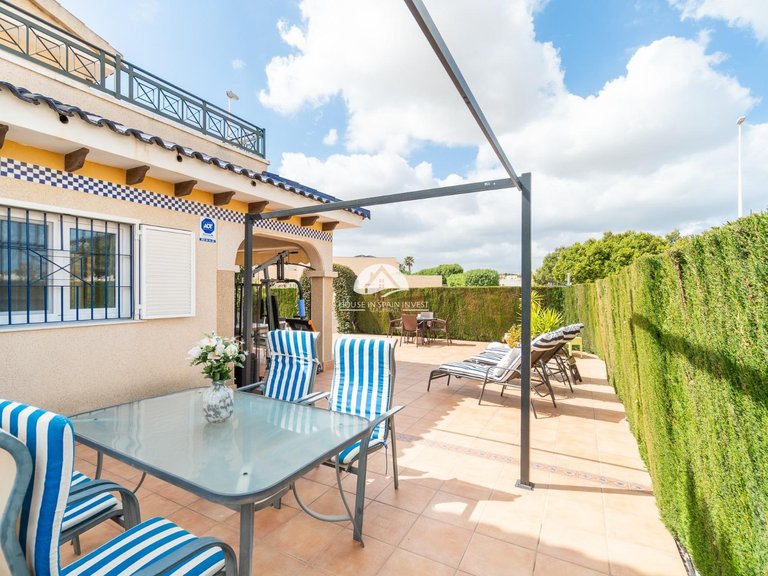 Villa for Sale in Playa Flamenca Orihuela Costa, Alicante 22