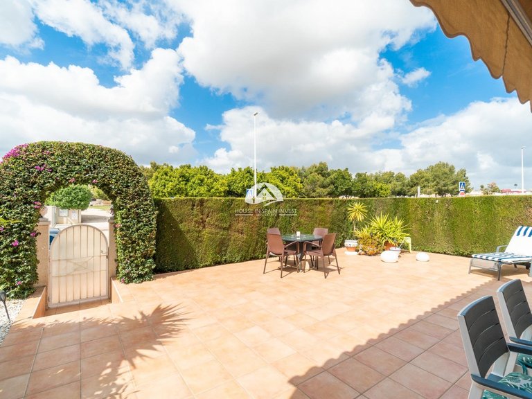 Villa for Sale in Playa Flamenca Orihuela Costa, Alicante 25