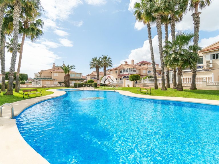 Villa for Sale in Playa Flamenca Orihuela Costa, Alicante 27