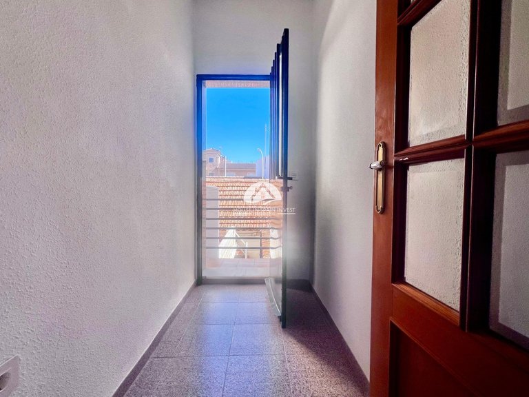 Town House for Sale in Zona Pueblo Pilar De La Horadada, Alicante 3
