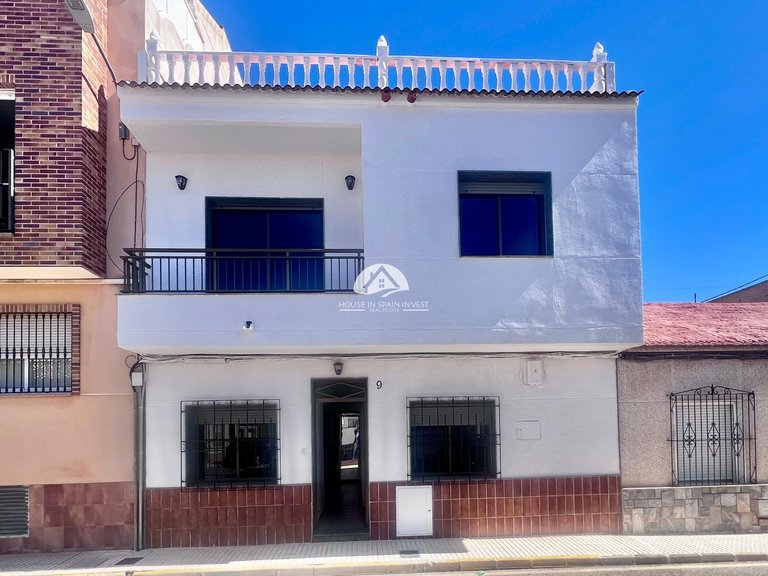 Town House for Sale in Zona Pueblo Pilar De La Horadada, Alicante 28