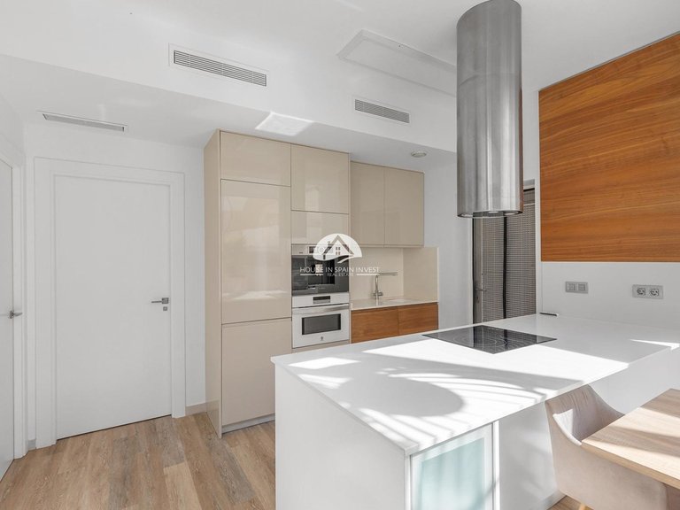 Villa for Sale in Pueblo bravo Rojales - Ciudad Quesada, Alicante 5