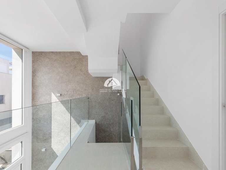 Villa for Sale in Pueblo bravo Rojales - Ciudad Quesada, Alicante 17