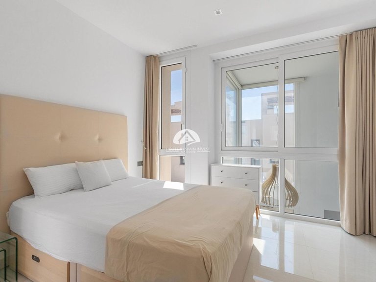 Villa for Sale in Pueblo bravo Rojales - Ciudad Quesada, Alicante 18