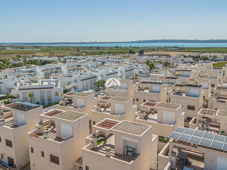 Villa for Sale in Pueblo bravo Rojales - Ciudad Quesada, Alicante 40