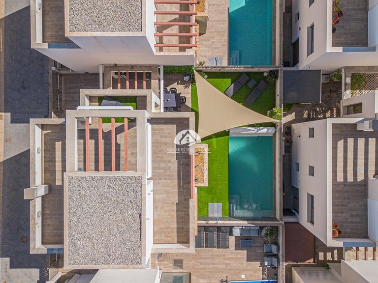 Villa for Sale in Pueblo bravo Rojales - Ciudad Quesada, Alicante 42