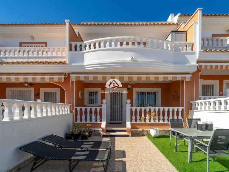 Town House for Sale in Ciudad Quesada Rojales - Ciudad Quesada, Alicante 1